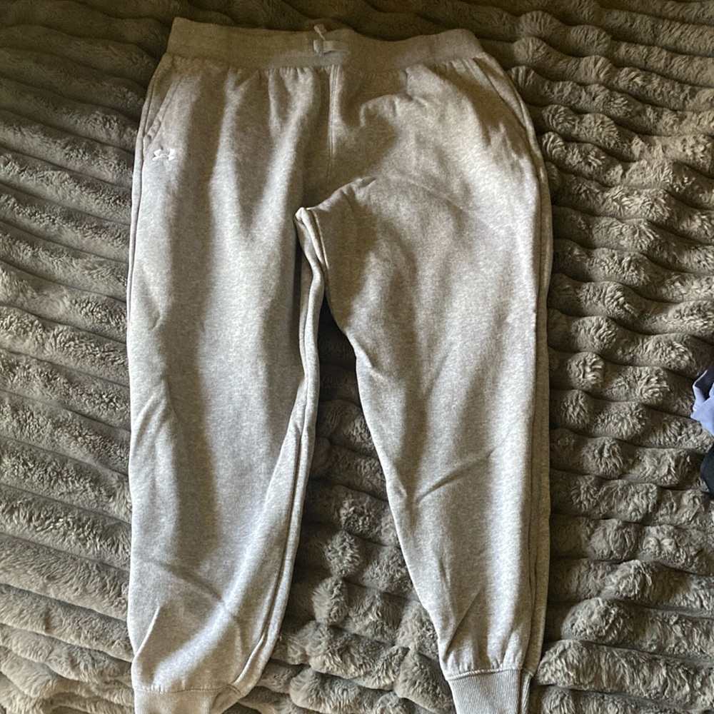 Under Armour Gray Joggers for Effortless Style